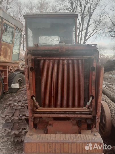 Трактор ВгТЗ ДТ-75, 2003