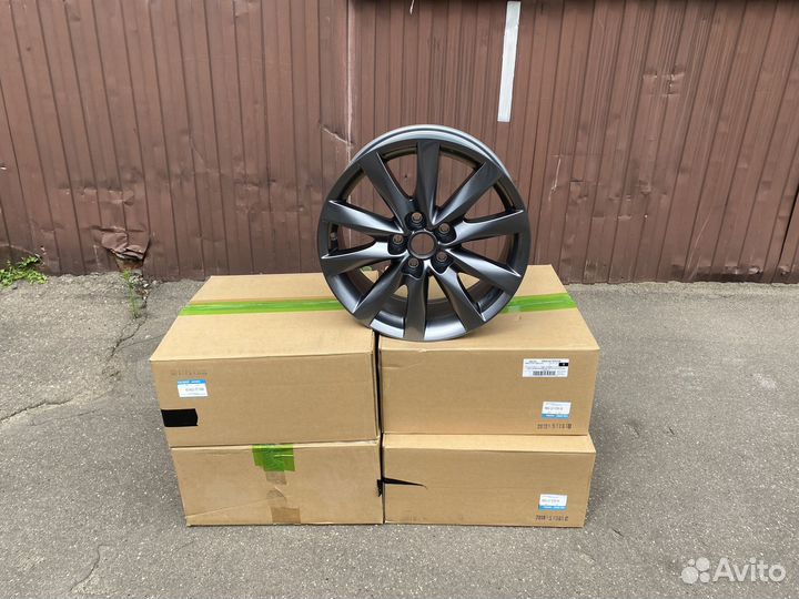 Новые оригинальные Диски мазда 5 114.3 R17