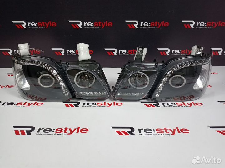 Фары Lexus LX470 2005-2007г