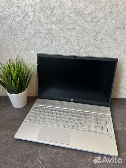 Игровой ноутбук HP i5/8gb/ssd