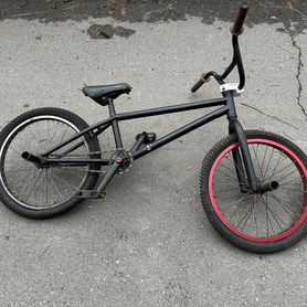 Трюковой велосипед bmx