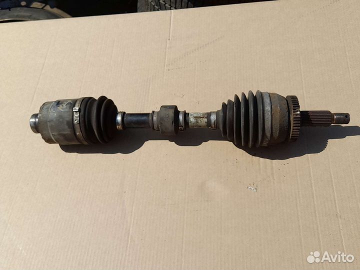 Привод передний правый Hyundai Santa Fe II CM