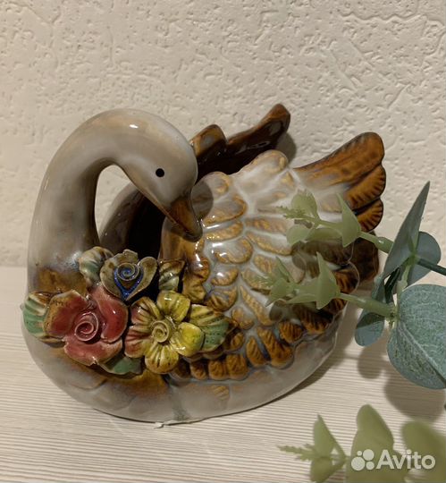 Вазочка Лебедь