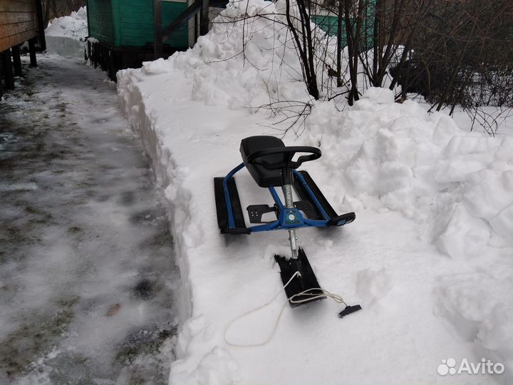 Детский снегокат