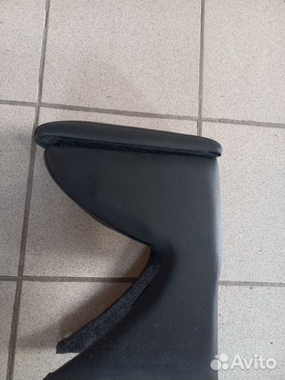 Продаю подлокотник бар Газ Газель Соболь