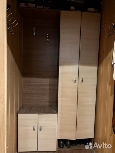 Продам шкаф прихожая бу