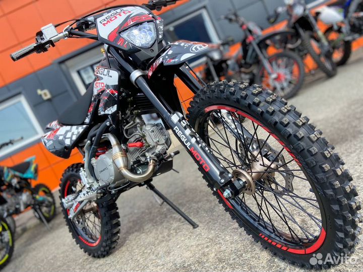 Питбайк Regulmoto seven medalist 19/16 (под заказ)
