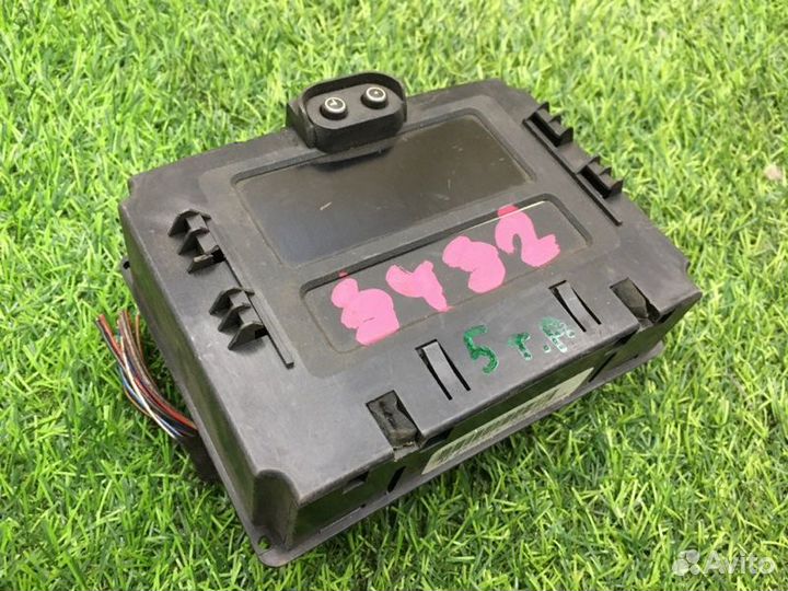 Монитор Opel Zafira F75 X16XEL 2001