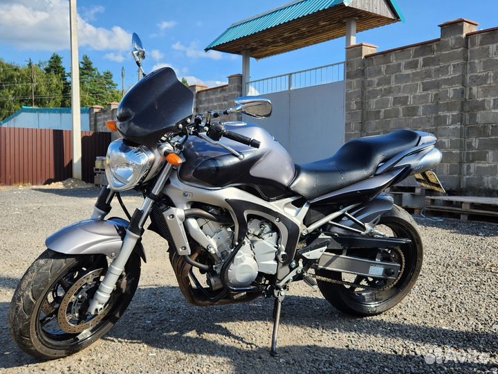 Мотоцикл Yamaha FZ6N