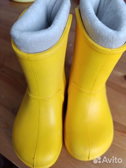 Детские резиновые сапоги 24 размер