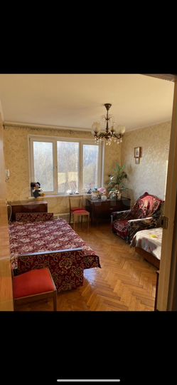 Комната 13 м² в 2-к., 8/9 эт.