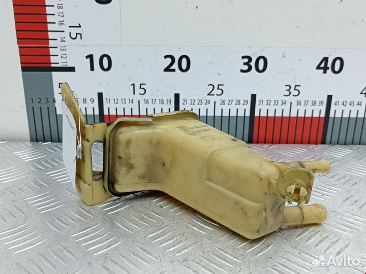 Бачок гидроусилителя для Audi A6 C5 8D0422371K