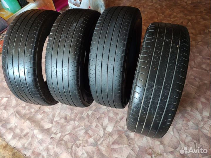 Bridgestone Alenza H/L 33 225/60 R18