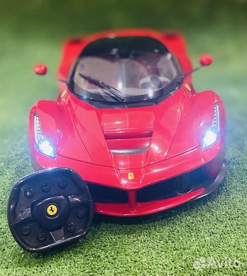 Ferrari La Ferrari 1/8