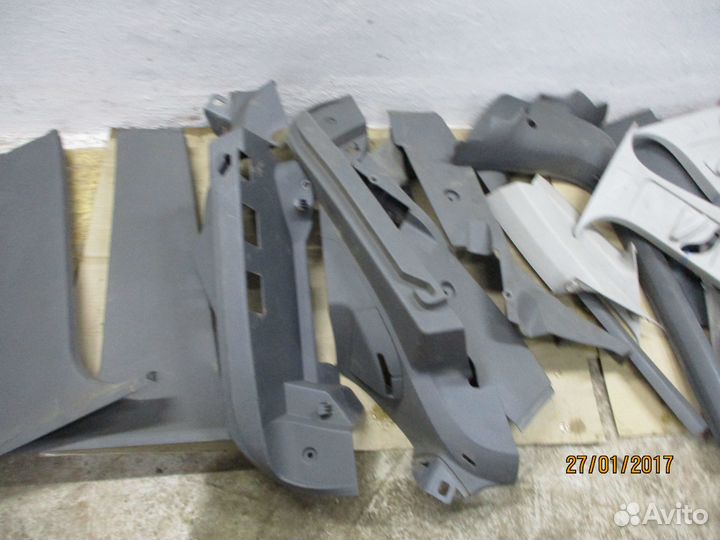 Обшивка салона Форд Фокус 2 рестайлинг хэтчбек