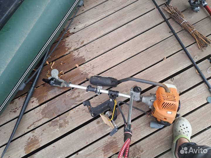 Лодка с мотором