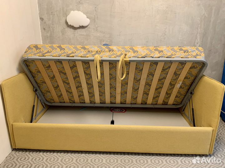 Диван кровать