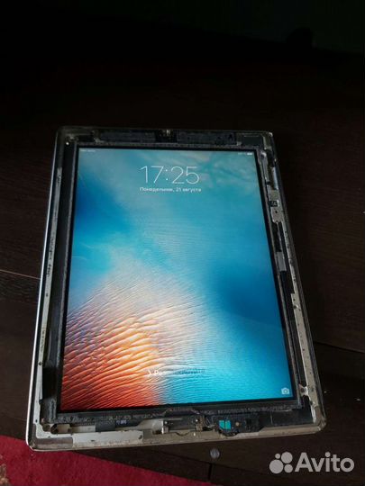 Запчасти iPad 2 32gb 3g