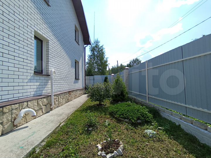 Дом 121,2 м² на участке 19 сот.