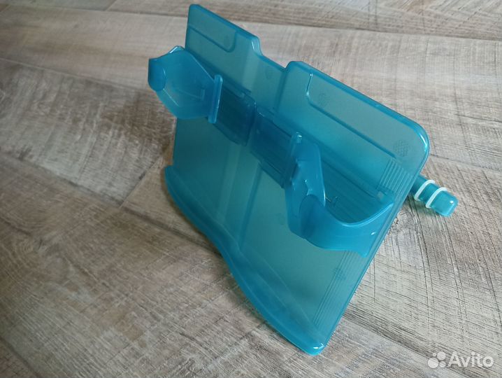 Подставка для книг