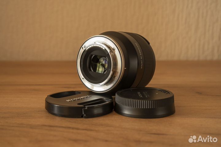 Объектив Tamron 20mm f/2.8 для Sony FE