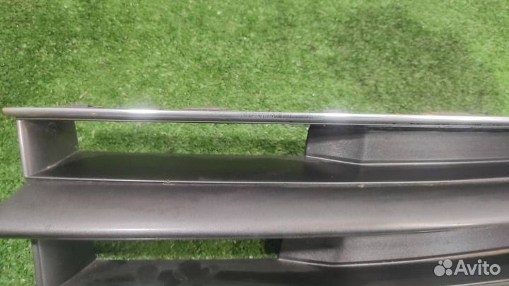 Решетка радиатора левая Subaru Tribeca WX 2006