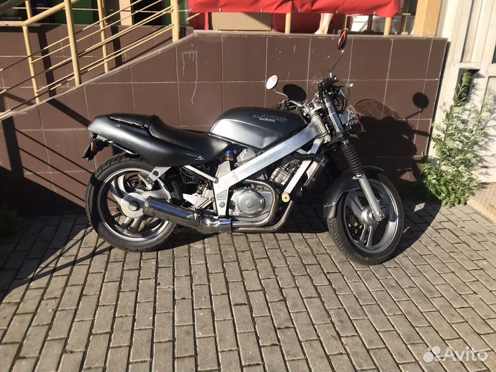 Honda bros 650