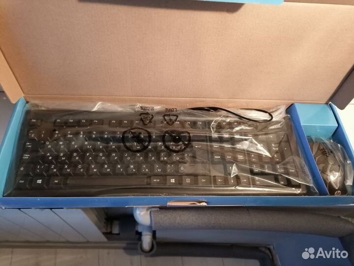 Клавиатура и мышь HP Wired Keyboard and Mouse 160