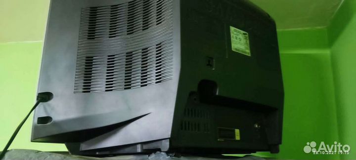 Телевизор samsung