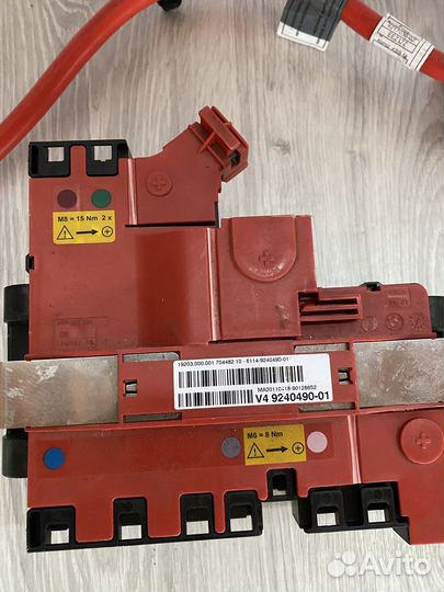 Плюсовой блок и клемма BMW F01 F10 F02 F11 F12 F06