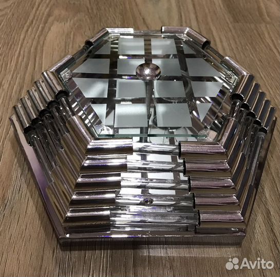 Светильник