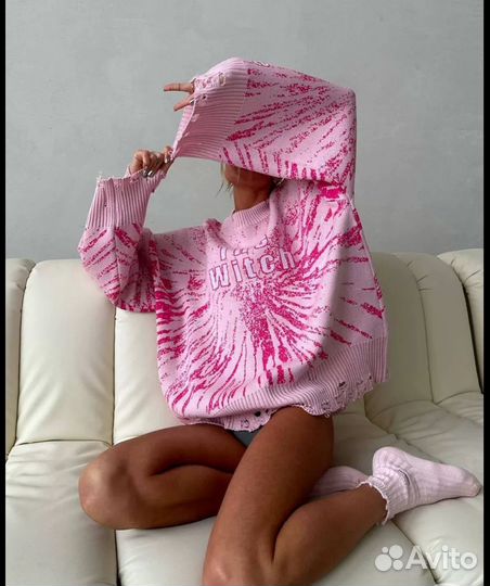 Свитер женский