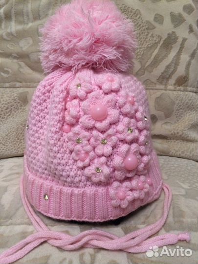 Шапка вязаная демисезонная на девочку