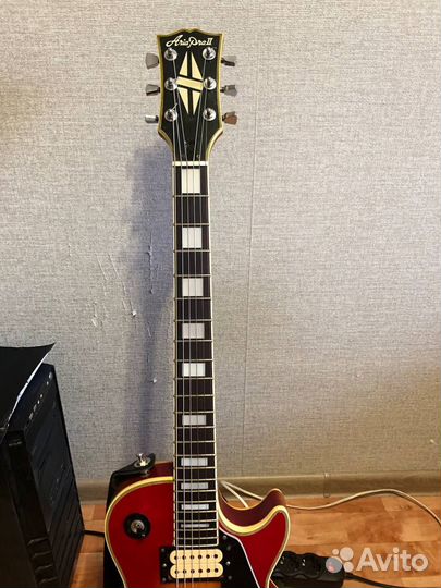 Aria Pro II Les Paul Custom (70s Japan)
