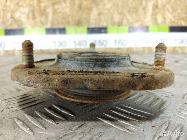 Опора переднего амортизатора Toyota Corolla e120