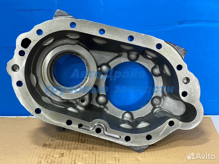 Крышка редуктора RB662 для автомобилей Скания пере