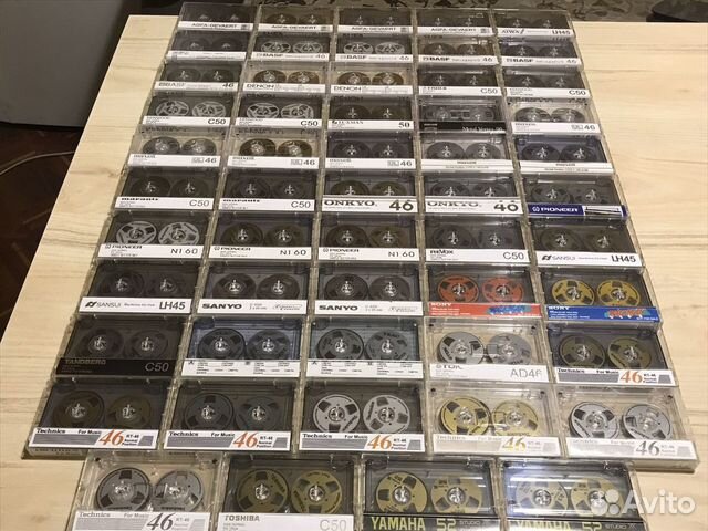 Аудиокассеты с катушками (бабинками) 54 штуки