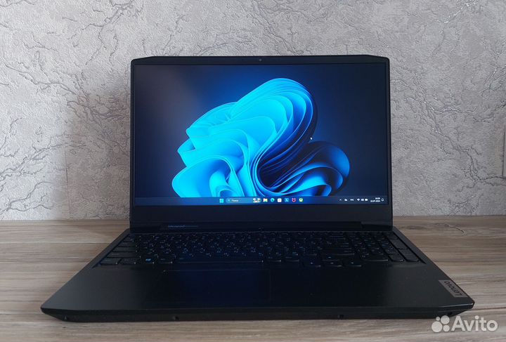 Ноутбук Lenovo Ideapad gaming 3 15imh05