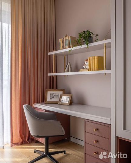 Рабочая зона в детскую