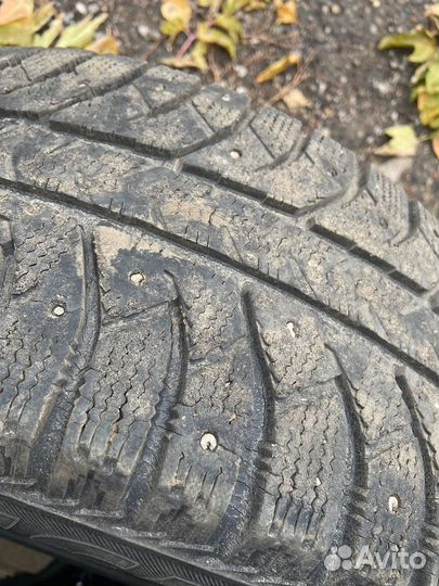 Bridgestone Ice Cruiser 7000 205/55 R16