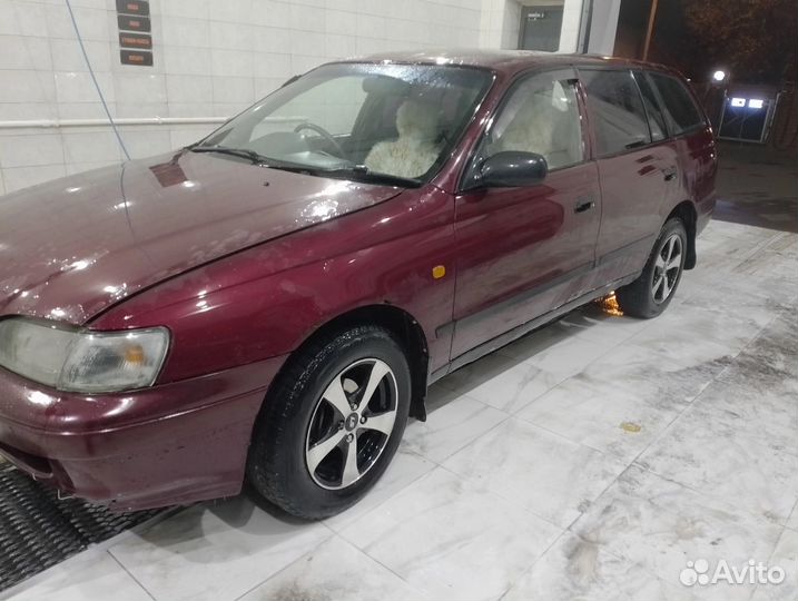 Toyota Caldina, 1996