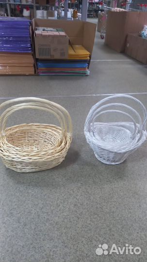 Корзина плетеная для подарков