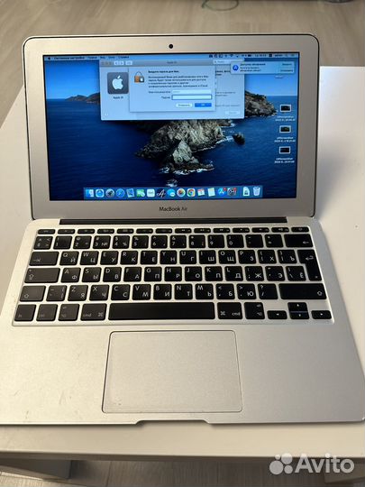 Apple MacBook Air 11