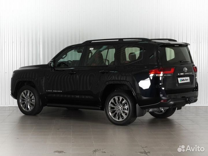 Toyota Land Cruiser 4.0 AT, 2022, 570 км