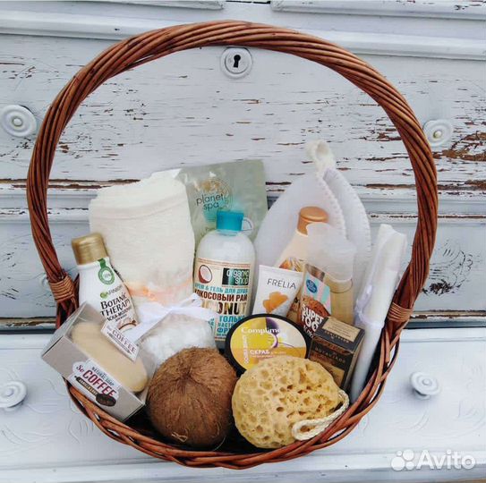 Корзины подарочные