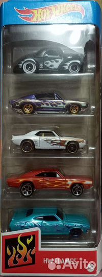 Машинки HotWheels