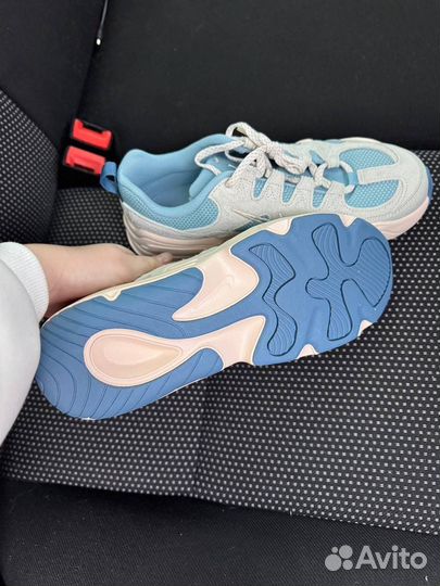 Кроссовки женские nike 39 размер