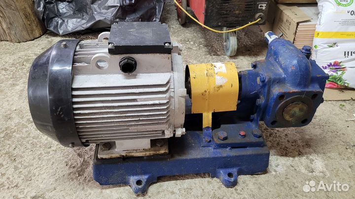 Насос шестеренчатый нефтяной нмш 5-25-4,0/10