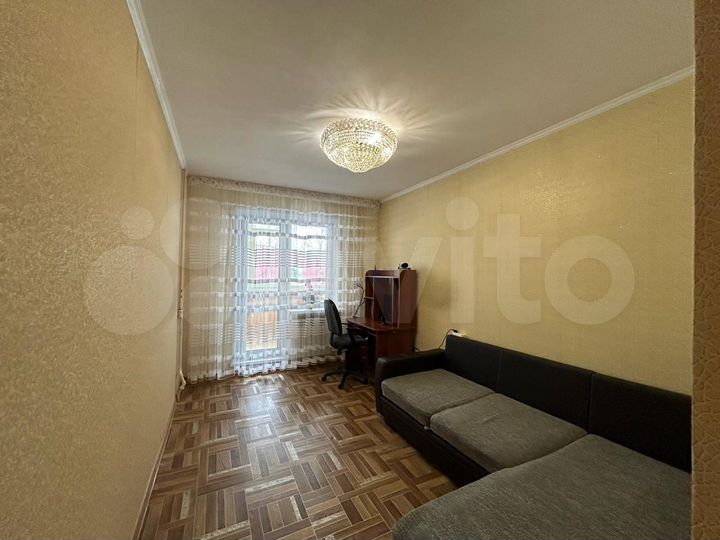 Комната 43,3 м² в 4-к., 2/5 эт.