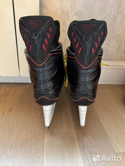 Коньки хоккейные Bauer 1x LE (8,5EE)